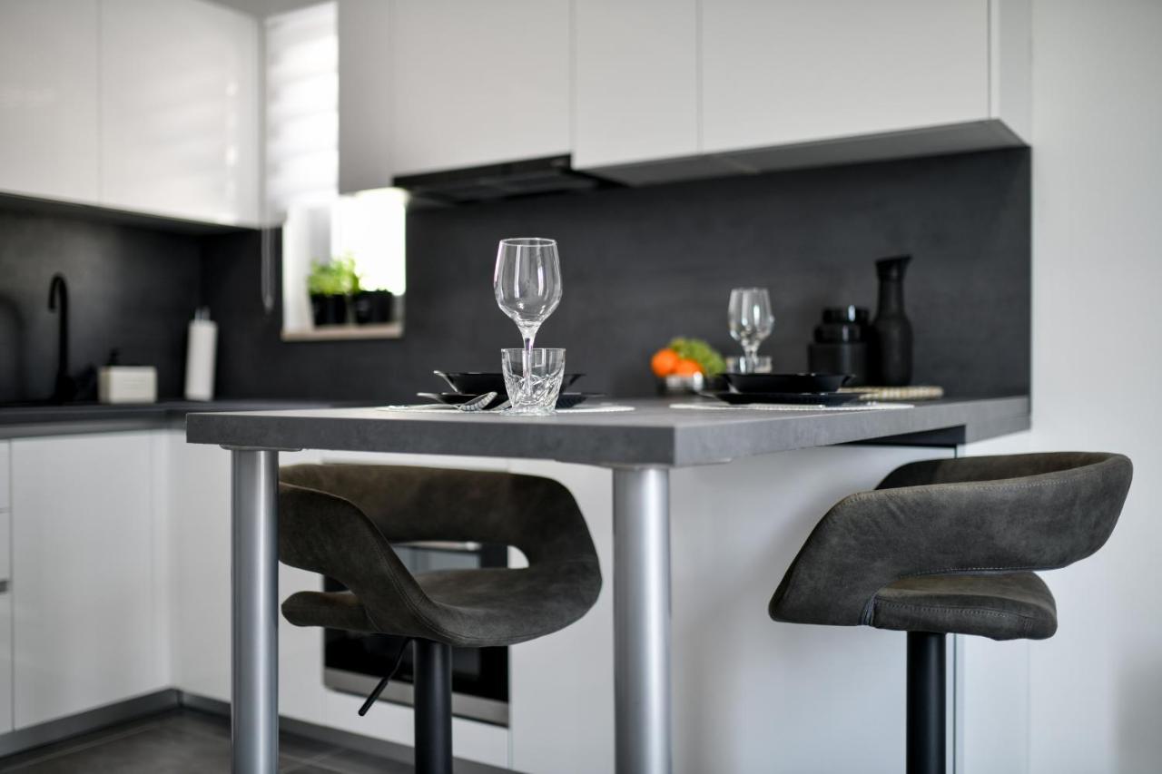 Luxe Apartments Zara Esterno foto