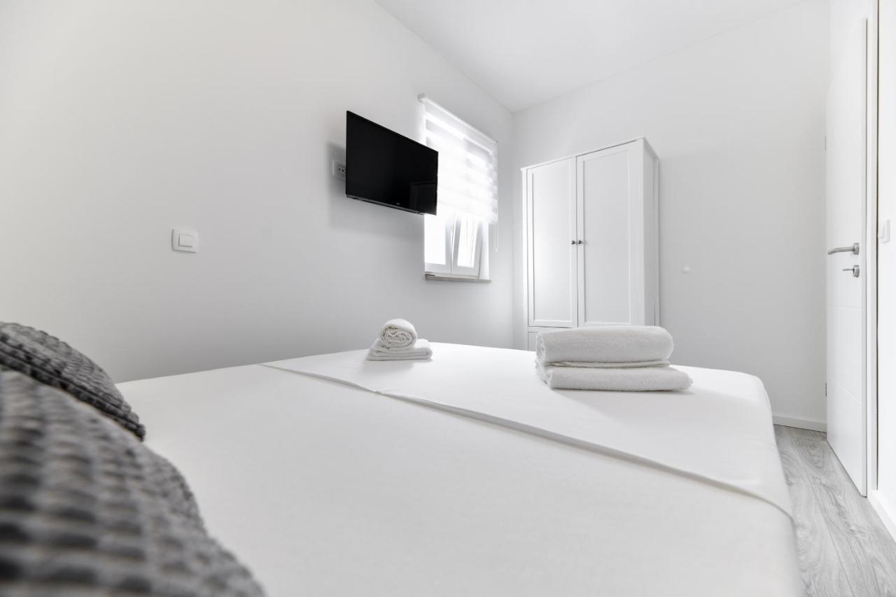 Luxe Apartments Zara Esterno foto